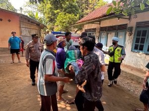 Senggol Kabel Listrik saat Pangkas Ranting, Pria di Klirong Meninggal di Lokasi