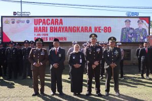 Kapolres Kebumen Pimpin Upacara Hari Bhayangkara ke-80, Tekankan Pengabdian Polri untuk Masyarakat