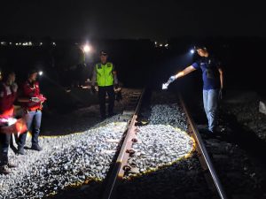 Sepasang Suami Istri Ditemukan Meninggal di Jalur Rel KA